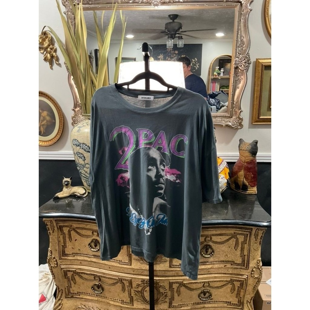 000- 2 Pac Daydreamer 100% Cotton